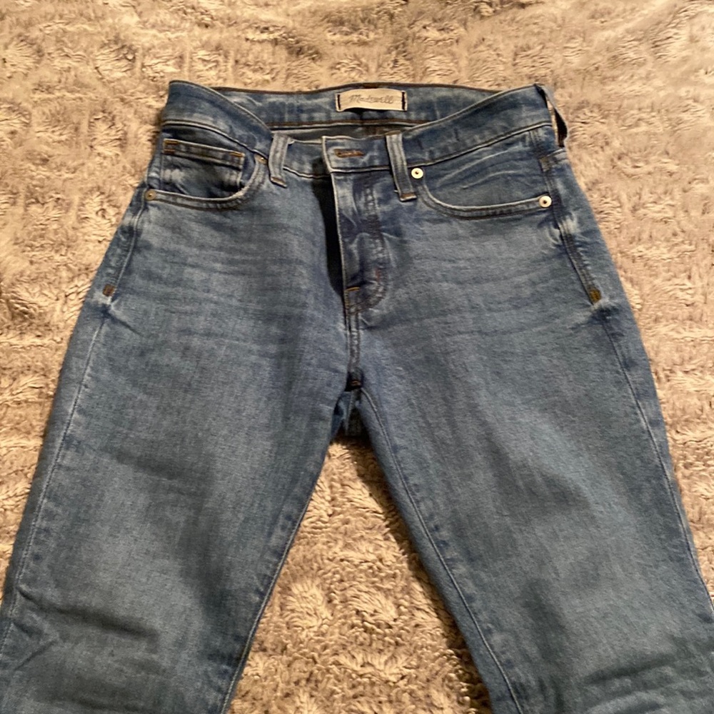 Madewell 9” high rise skinny jeans. Excellent condition. Petite.